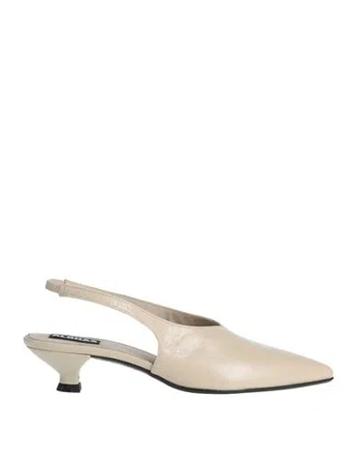Alohas Woman Pumps Cream Size 7.5 Leather In Neutral