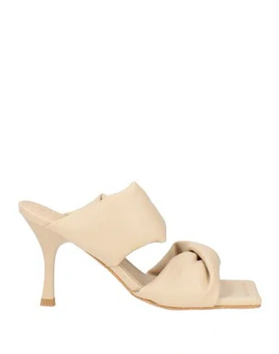 Alohas Woman Sandals Beige Size 5 Textile Fibers