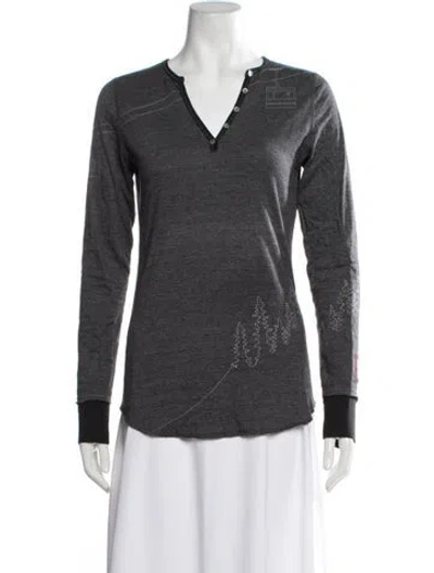 Pre-owned Alp N Rock Graphic Print V-neck Top In Grey