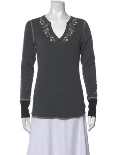 Pre-owned Alp N Rock Graphic Print V-neck Top In Grey