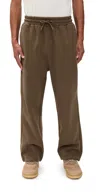 Alpha Industries Essential Sweatpants Espresso In Brown