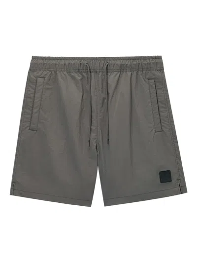 Alpha Industries Patch-detail Side-pocket Shorts In Black