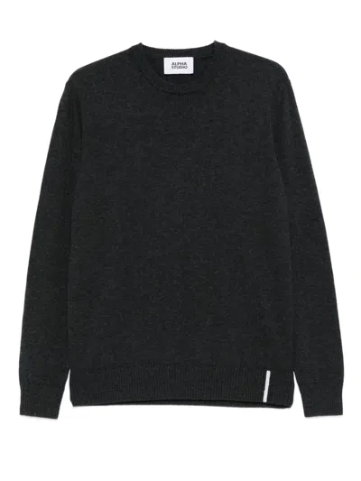Alpha Studio Crew-neck Wool Sweater In Black