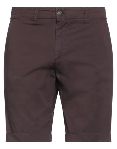 Alpha Studio Man Shorts & Bermuda Shorts Chocolate Brown Size 38 Cotton, Elastane