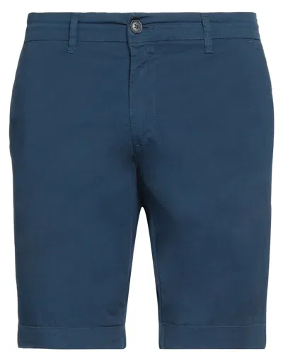 Alpha Studio Man Shorts & Bermuda Shorts Navy Size 34 Cotton, Elastane In Navy Blue