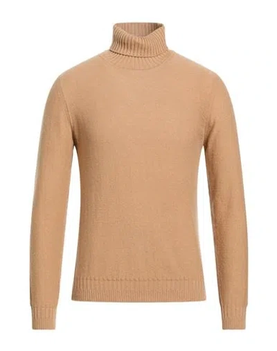 Alpha Studio Man Turtleneck Camel Size 44 Wool In Sand