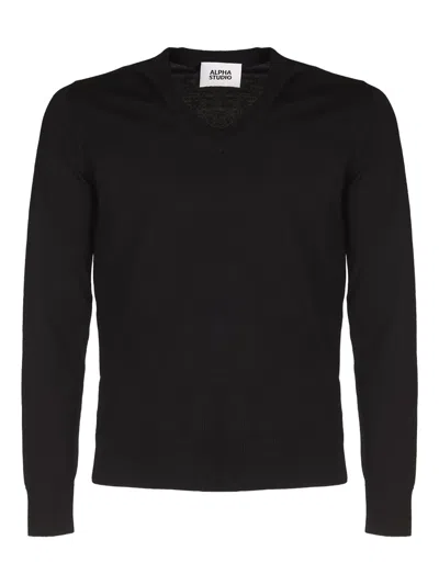 Alpha Studio V-neck Sweater In Black