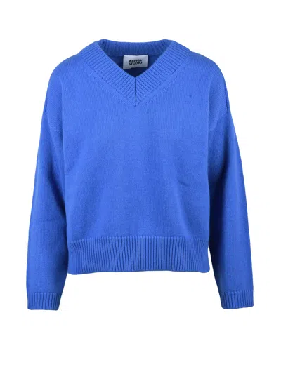 Alpha Studio V-neck Pullover In Soft Supergeelong Wool In Blue