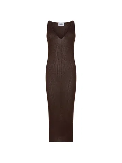 Alpha Studio V-neck Ribbed-knit Dress In Brown