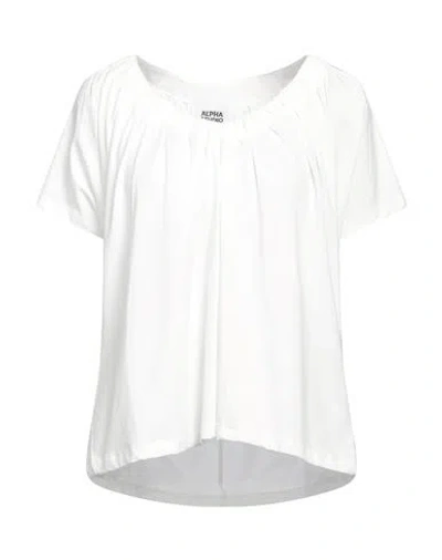 Alpha Studio Woman T-shirt Off White Size 10 Cotton, Elastane