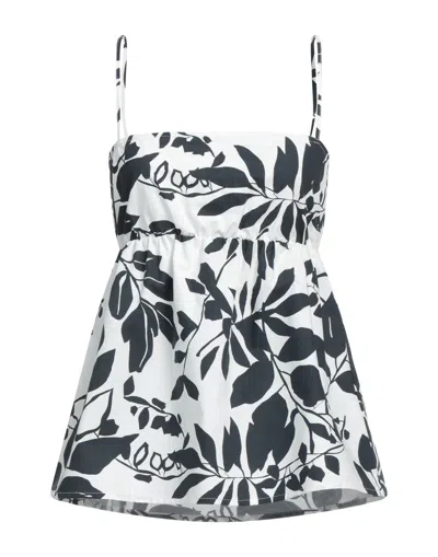 Alpha Studio Tops In Off White