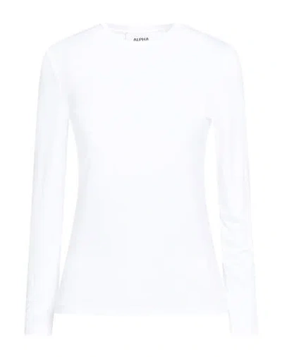 Alpha Studio Woman T-shirt White Size 8 Viscose, Elastane