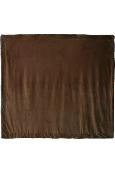 Alpine Fleece Oversized Mink Sherpa Blanket In Brown