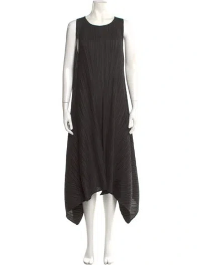 Pre-owned Alquema Crew Neck Midi Length Dress In Black