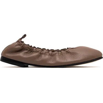 Alta Connie Flats In Brown