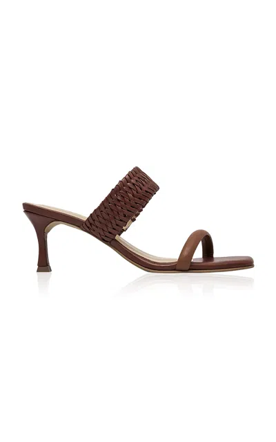Alta Etta Cognac Sandals In Brown