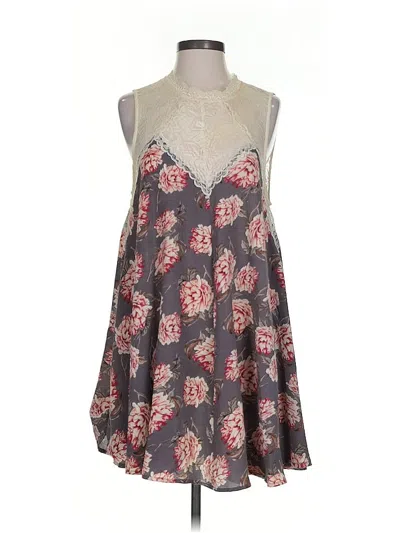 Pre-owned Altar'd State Casual Dress In Gray