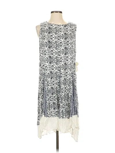 Pre-owned Altar'd State Casual Dress In White