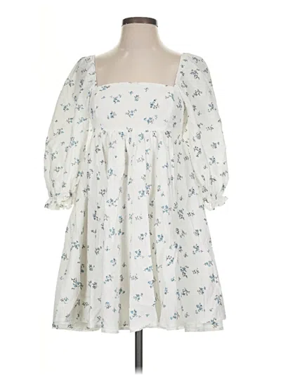 Pre-owned Altar'd State Casual Dress In White