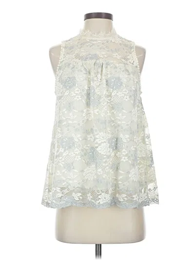Pre-owned Altar'd State Sleeveless Blouse In White