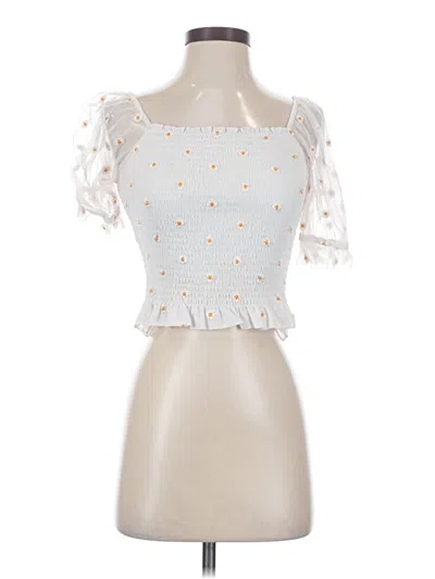Pre-owned Altar'd State Sleeveless Blouse In White