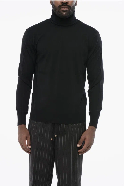 Altea Turtleneck Virgin Wool Sweater In Black