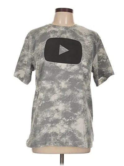 Pre-owned Alternative Active T-shirt In Gray