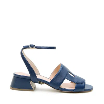 Alterre Women's Blue Evening Sky Marilyn Loop Sandal