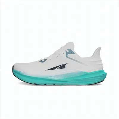 Altra Lightweight Mesh Sneakers With Vibram Sole In White