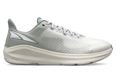 Pre-owned Altra Men's  Experience Form Sneakers In White/gray