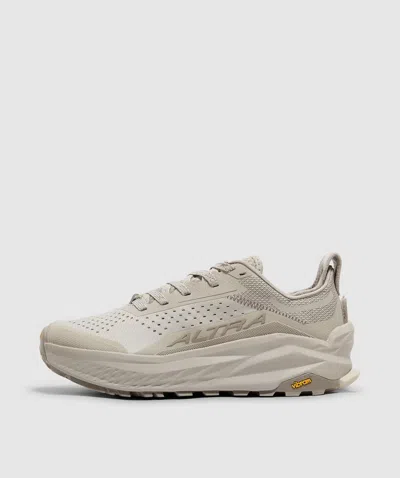Altra Olympus 6 Sneaker In Sand