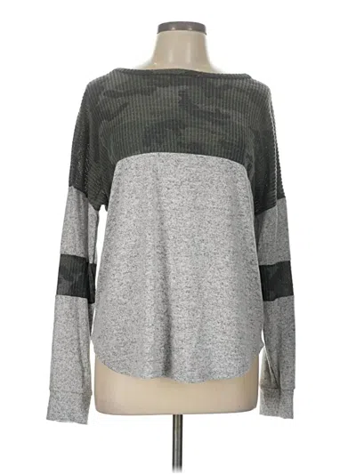 Pre-owned Alya Long Sleeve T-shirt In Gray
