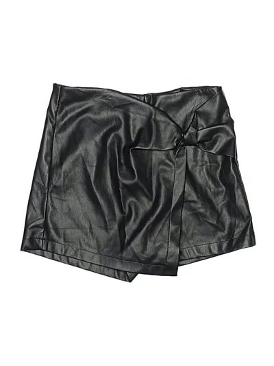 Pre-owned Alya Shorts In Black