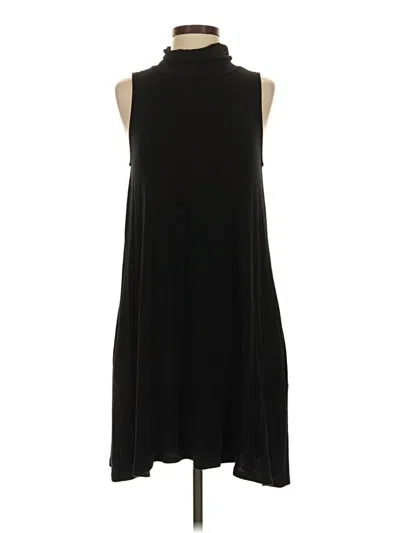 Pre-owned Alya Sleeveless T-shirt In Black