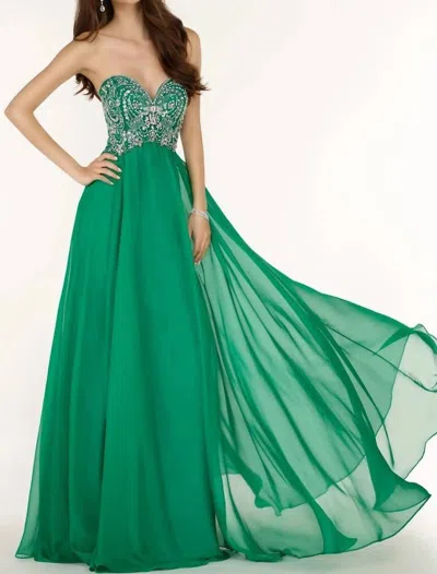 Alyce Paris Classic Sweetheart Chiffon Gown In Envy In Green