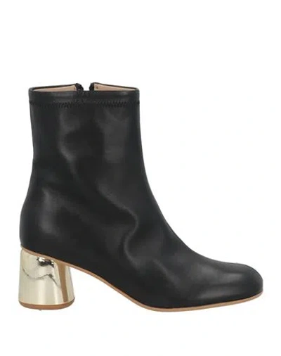 Alysi Accessoreria Woman Ankle Boots Black Size 6 Leather