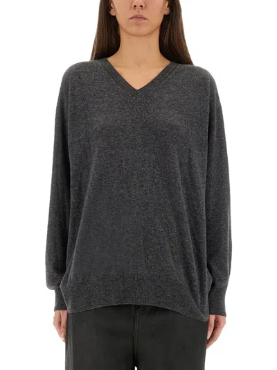 Alysi V-neck Cashmere Sweater With Relaxed Fit In Gray