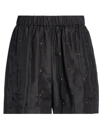 Alysi Crème Woman Shorts & Bermuda Shorts Black Size 6 Silk