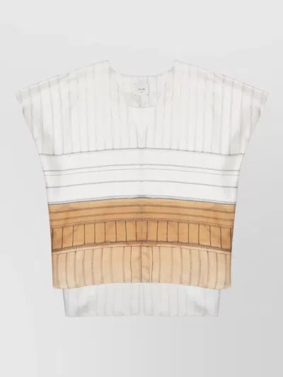 Alysi Boxy Short-sleeved Top With V-notch And Contrast Hem In White