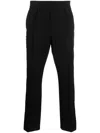 Alyx Decorative Buckle-detail Tapered Trousers In Schwarz