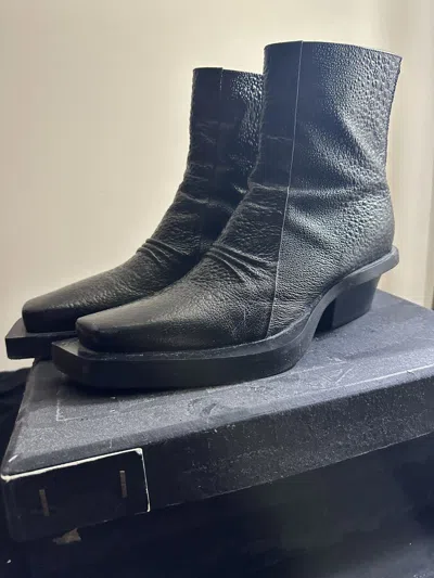 Pre-owned Alyx Leone Boots In Black