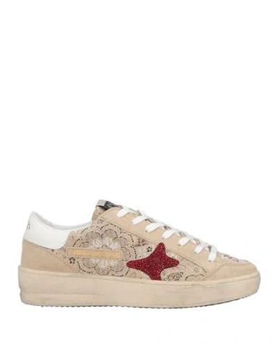 Ama Brand Woman Sneakers Beige Size 7 Leather