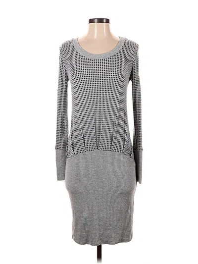Pre-owned Amadi Casual Dress In Gray
