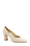 Amalfi By Rangoni Festa Pump In Ivory Cashmere