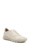 Amalfi By Rangoni Joseph Slip-on Sneaker In Crema/van Agean