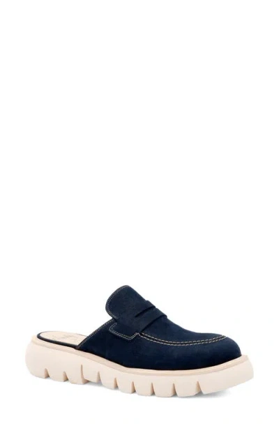 Amalfi By Rangoni Rapido Lug Sole Penny Loafer In Blue