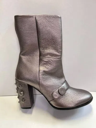 Amalfi By Rangoni Spilla Heeled Boots In Steel In Silver