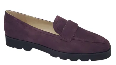 Amalfi By Rangoni Women's Giuliano Loafer In Eggplant In Red