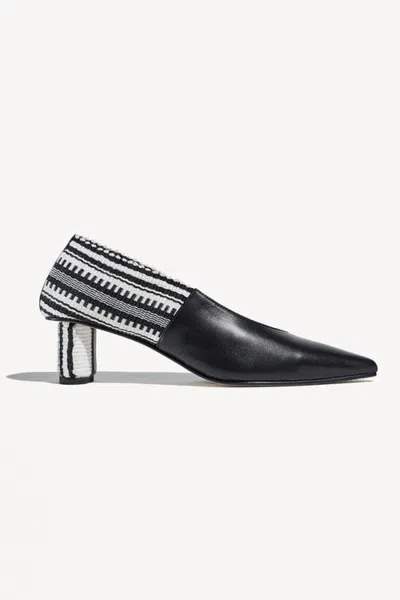 Amambaih Ana Pumps In Multi