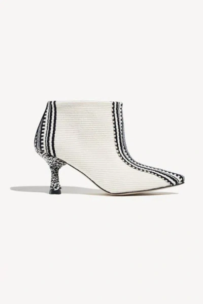 Amambaih Inma Ankle Boot In White